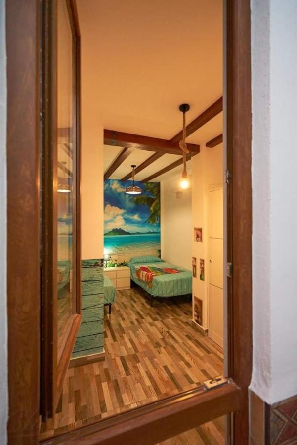 Casa Ideal Para Familias Con Patio Y 3 Banos บาเลนเซีย ภายนอก รูปภาพ