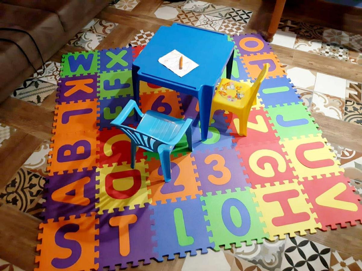 Casa Ideal Para Familias Con Patio Y 3 Banos บาเลนเซีย ภายนอก รูปภาพ