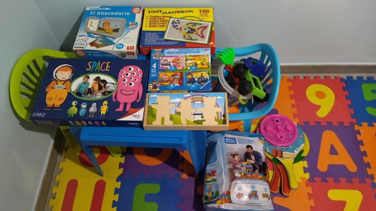 Casa Ideal Para Familias Con Patio Y 3 Banos บาเลนเซีย ภายนอก รูปภาพ